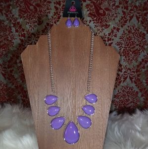 Purple necklace/earrings